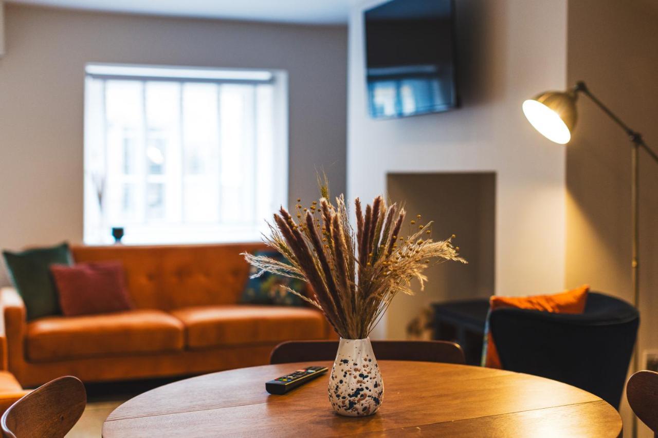 Cathys Cottage, Sun Trap Patio, Modern 3 Bed, Central, Parking 크류케른 외부 사진